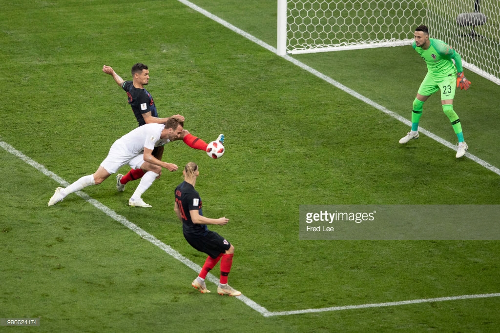 Nguyên nhân nào khiến tuyển Anh phải dừng bước?